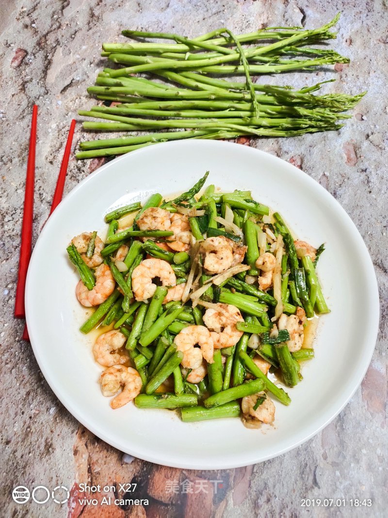 Stir-fried Asparagus with Shrimp recipe