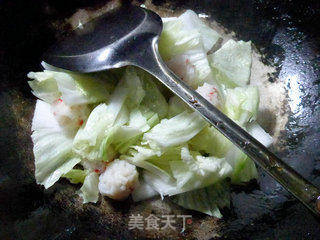 Stir-fried Cabbage with Shrimp Balls recipe