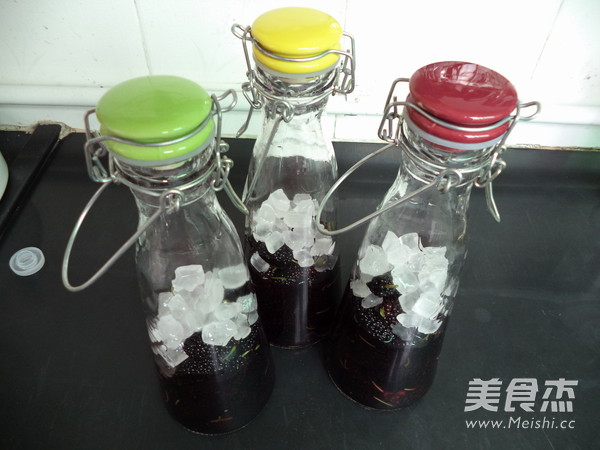 Homemade Mulberry Wine recipe