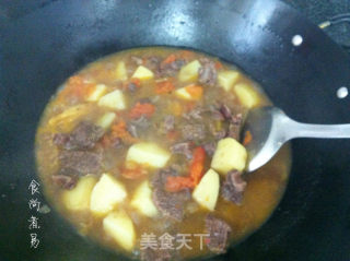 Stewed Beef Brisket with Tomato and Potato recipe