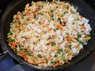 Fried Rice with Shrimp and Crab Meat recipe