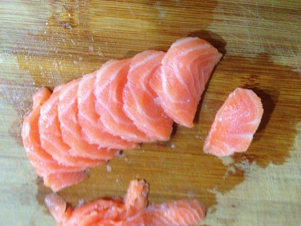 Salmon Sashimi with Fungus recipe