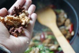 Test Lettuce for Improving Brain Power [sauce Fried Walnut Chicken with Sauce] recipe