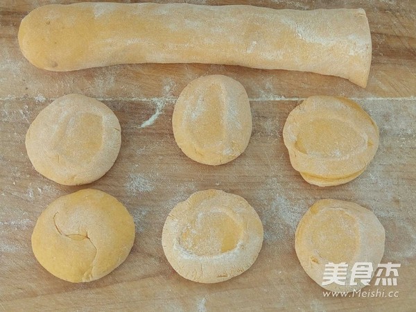 Pumpkin Multigrain Noodle Pralines recipe