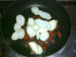 Congee is Here~ Preserved Sausage, Preserved Egg and Fish Ball Porridge recipe