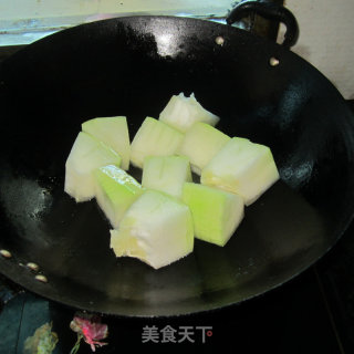 Grilled Winter Melon with Bay Leaves recipe
