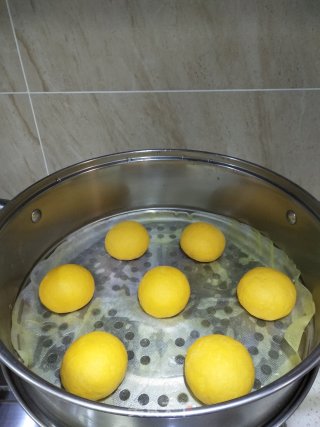 Steamed Pumpkin Buns recipe