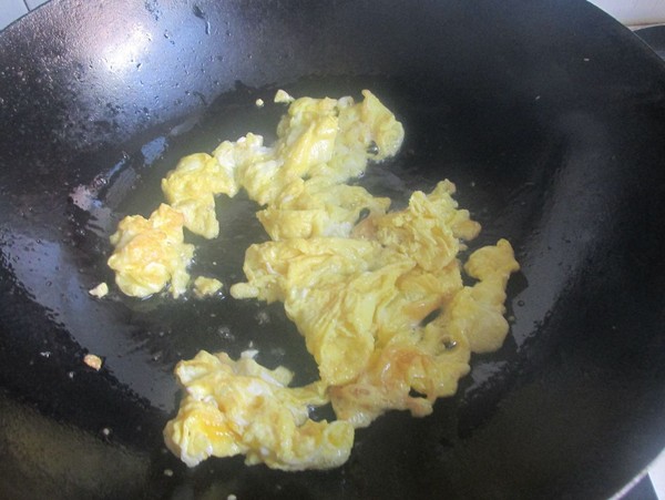 Fennel Scrambled Eggs recipe