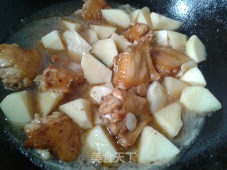 Braised Chicken Wings and Potatoes recipe
