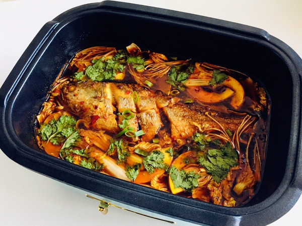 Seasonal Vegetable Hot Pot Fish recipe