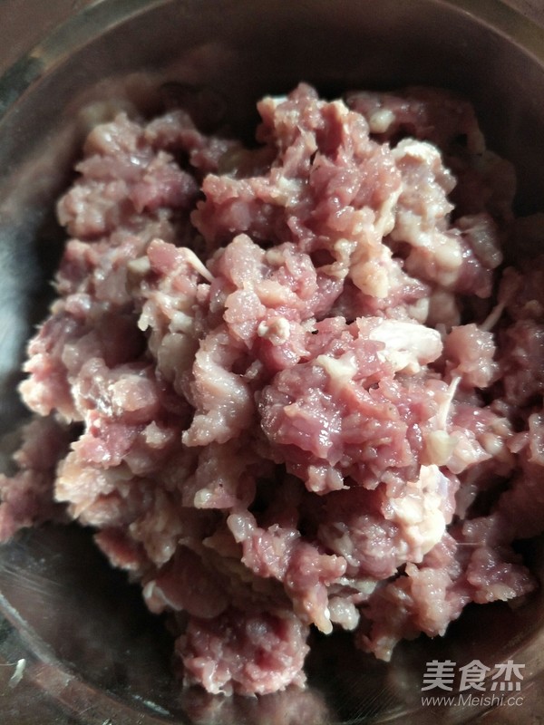 Variety of Steamed Dumplings with Leek Stuffing recipe