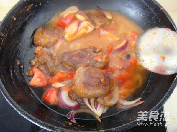 Stewed Beef Tendon with Tomato recipe