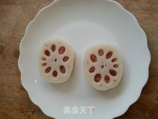 Steamed Eggs in Lotus Root Box recipe