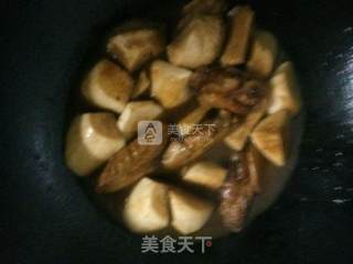 Fried Chicken Wings with Pleurotus Eryngii recipe