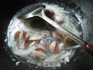 Radish Clam Soup recipe