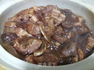Stewed Pork Belly with Big Mushroom recipe