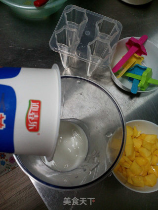 Yogurt Mango Popsicles recipe