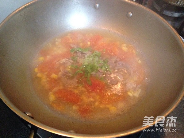 Tomato Noodles with Sliced Pork recipe