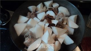 Braised Pork Bone Radish recipe