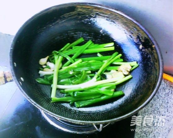 Braised Herring with Scallions recipe