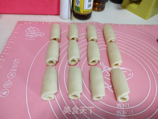 Fresh Meat Moon Cakes recipe