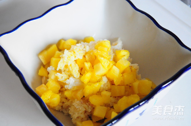 Fresh Pineapple Rice recipe