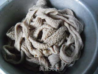 Fried Pig Small Intestines with Onions recipe