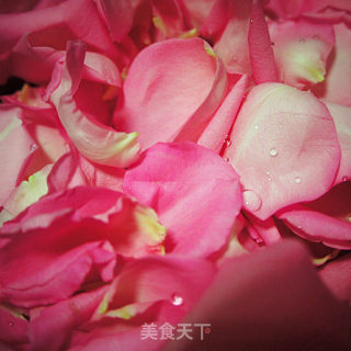 Affectionate Rose Candy-rose Dedication on Wedding Day~╮(╯▽╰)╭ recipe