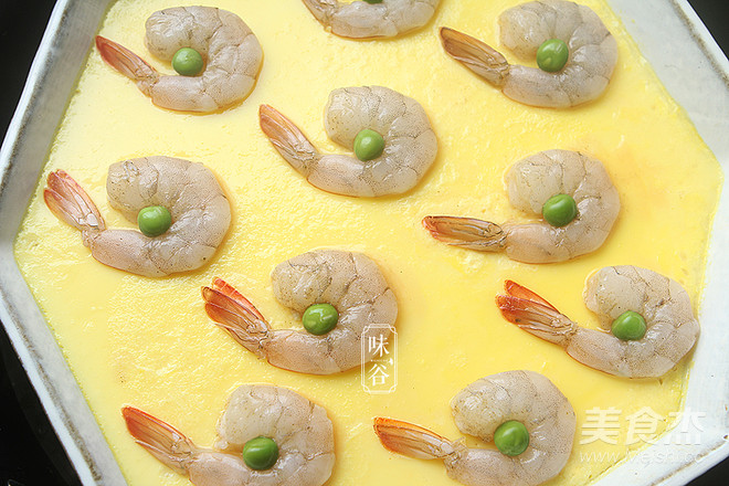 Emerald Shrimp Steamed Egg recipe
