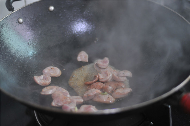Stir-fried Pork Sausage with String Beans recipe
