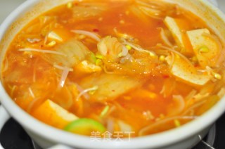 Korean Kimchi Noodle Soup recipe