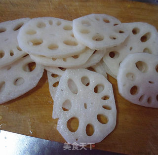 Kuaishou Vegetarian Dishes-crispy Lotus Root Slices recipe