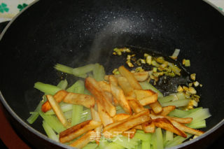 Celery and Potato Chips recipe