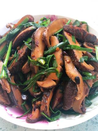 Stir-fried Mushrooms with Leek recipe