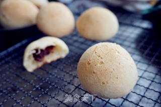 Honey Bean Mochi Buns recipe