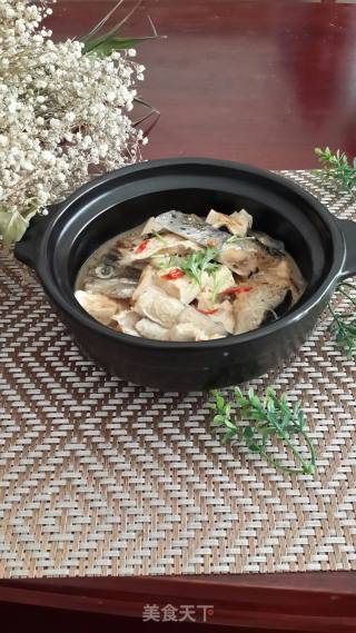 Iron Pan Stewed Fish Head Tofu recipe