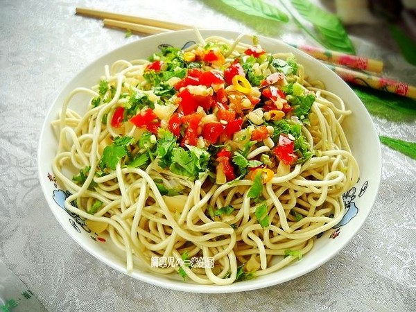 Hot Noodles with Sesame Paste recipe