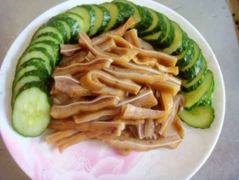 Pig Ears Mixed with Cucumber recipe