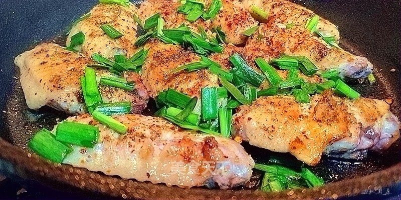 Pan-fried Chicken Wings recipe