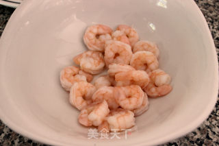 Stir-fried Shrimp with Pineapple recipe