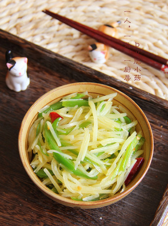 Green Pepper and Potato Shreds