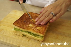 Avocado Breakfast Toasted Sandwich recipe