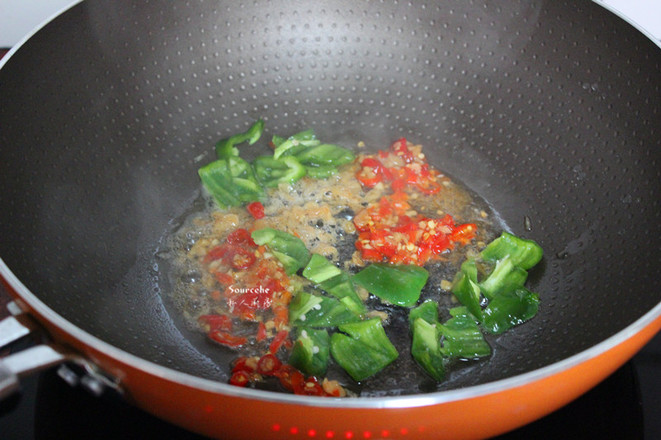 Stir Fried Vermicelli with Shrimp recipe