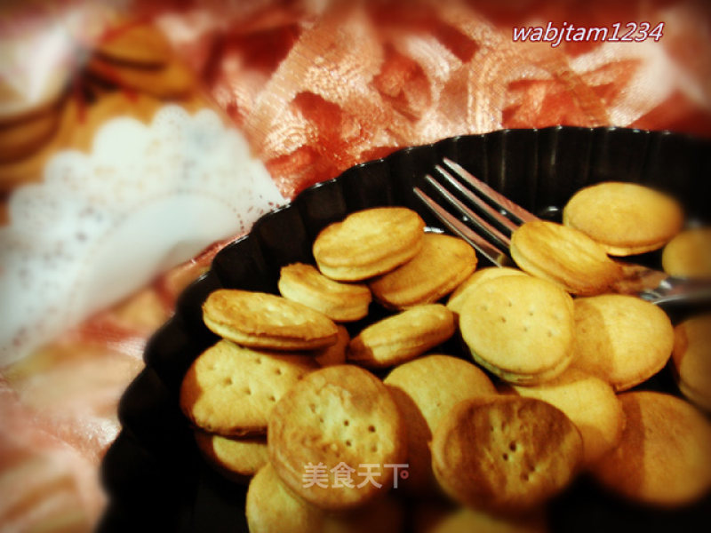 Coffee Milk Tea Ginger Biscuits recipe