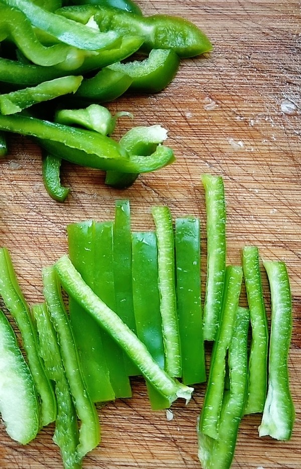 Stir-fried Lotus Root Strips recipe