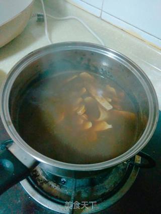 Celery Mixed with Fragrant Dried recipe