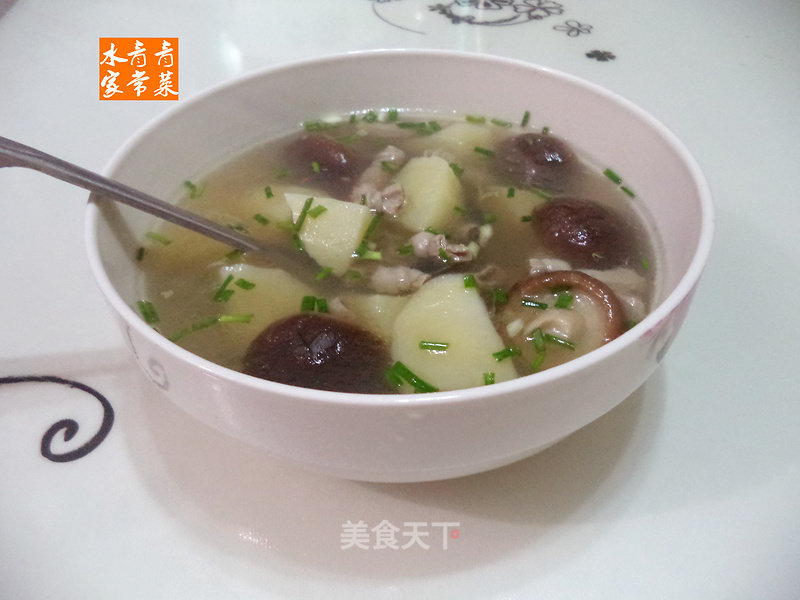 Mushroom and Small Intestine Soup recipe