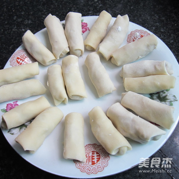 Pan-fried Taro Rolls recipe