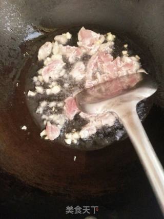 Stir-fried Loofah with Lean Pork recipe