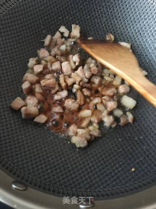 Stir-fried Capers with Diced Pork recipe